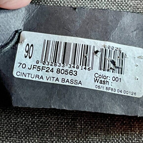 NWT Vintage  RARE 2000s GF Ferré thin belt with buttons. main image 7